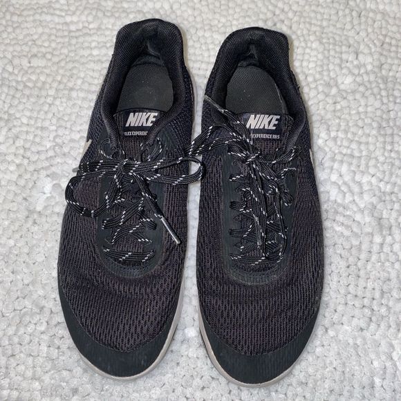 Nike Running Shoes - Picture 3 of 4